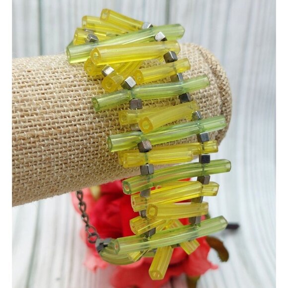 Coccinelle Silver Tone & Green Plastic Modern Art to Wear Bracelet 8" - Picture 4 of 11